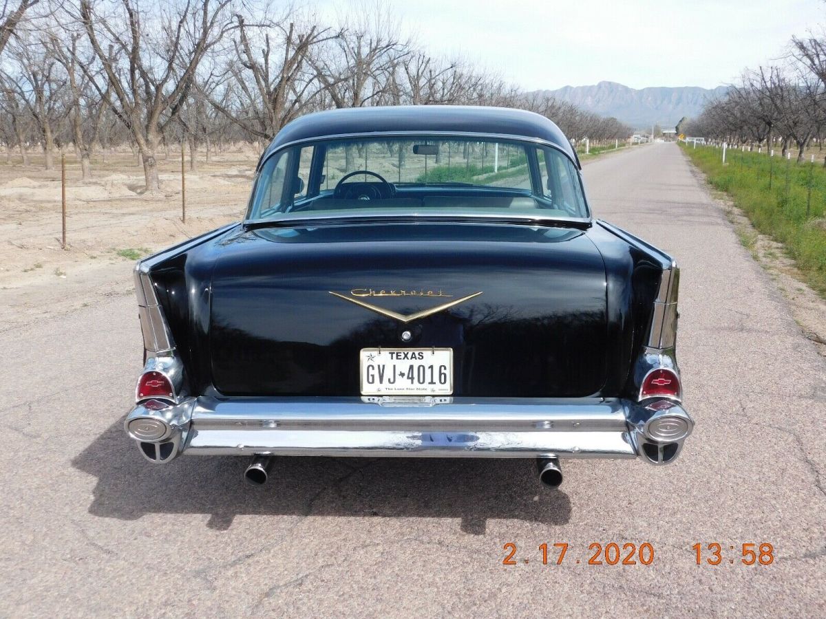 1957 Black Chevrolet Bel Air/150/210 Sedan