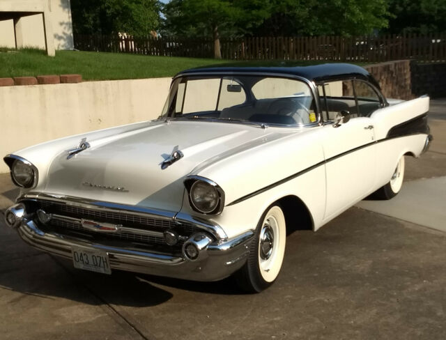 1957 White Chevrolet Bel Air/150/210