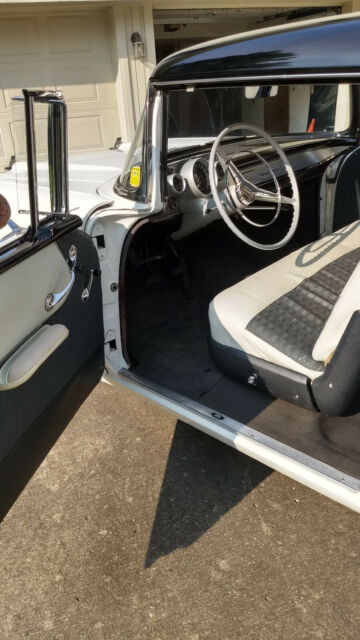 1957 White Chevrolet Bel Air/150/210