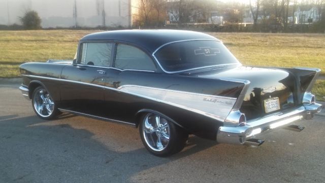 1957 Black Chevrolet Bel Air/150/210