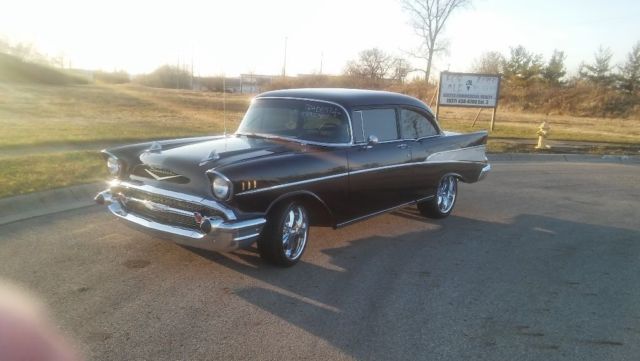 1957 Black Chevrolet Bel Air/150/210