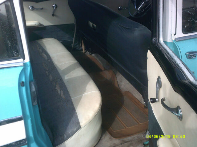 1957 Blue Chevrolet Bel Air/150/210 Sedan