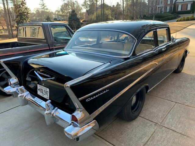 1957 Black Chevrolet Bel Air/150/210 Sedan