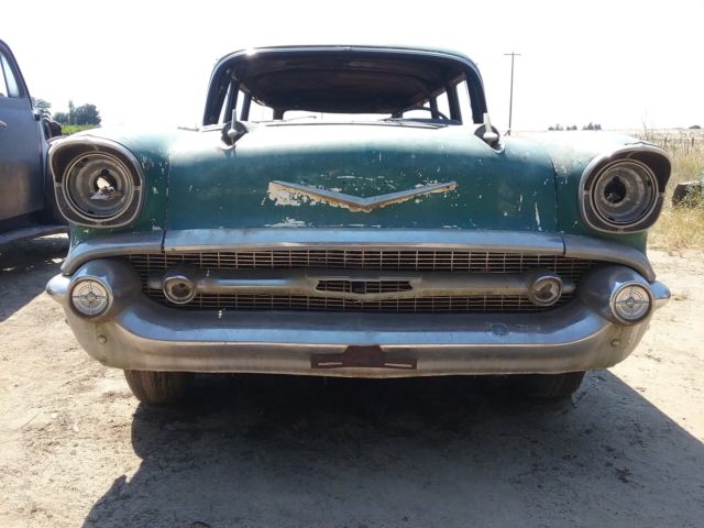 1957 Green Chevrolet Bel Air/150/210 Wagon