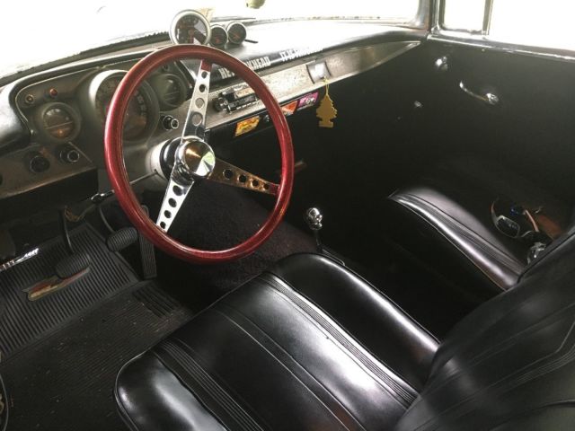 1957 Black Chevrolet Bel Air/150/210 Wagon