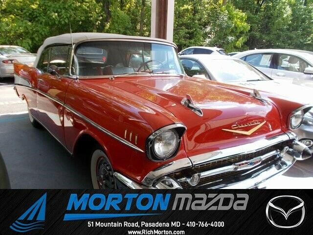 1957 -- Chevrolet Bel Air/150/210 --