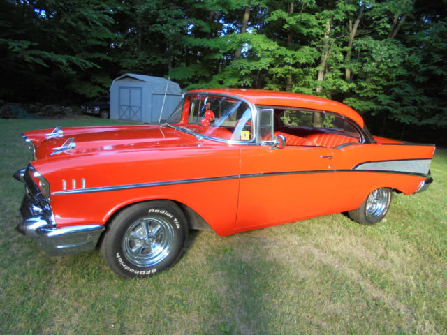 1957 Chevrolet Bel Air/150/210 Sedan