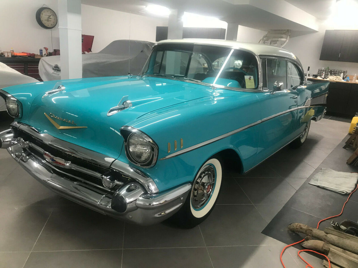 1957 Chevrolet Bel Air/150/210 2 Door Hardtop