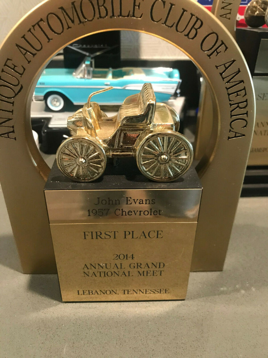 1957 Chevrolet Bel Air/150/210 2 Door Hardtop