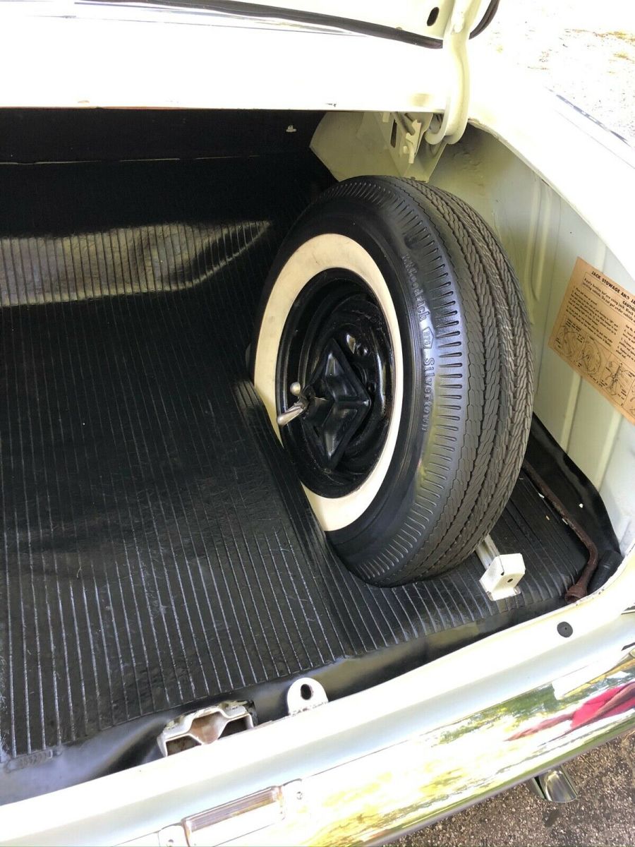 1957 White Chevrolet Bel Air/150/210 Coupe