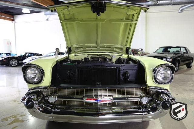 1957 -- Chevrolet Bel Air/150/210 Sedan