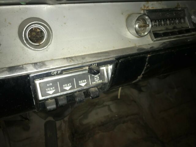 1957 Turquoise & White Chevrolet Bel Air/150/210 Sedan