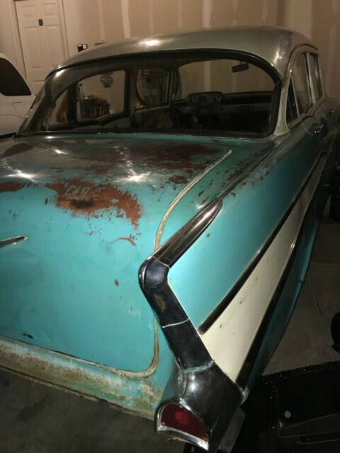 1957 Turquoise & White Chevrolet Bel Air/150/210 Sedan