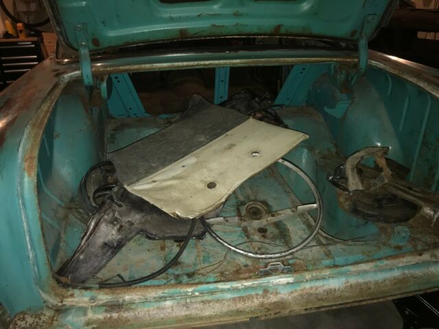 1957 Turquoise & White Chevrolet Bel Air/150/210 Sedan