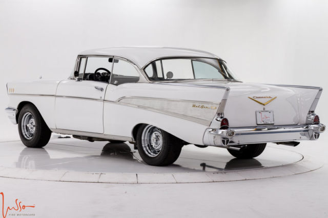 1957 White Chevrolet Bel Air/150/210
