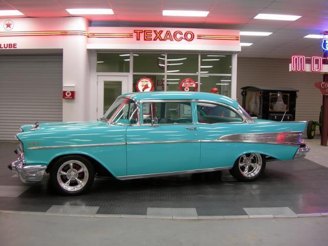 1957 Chevrolet Bel Air/150/210 Sedan