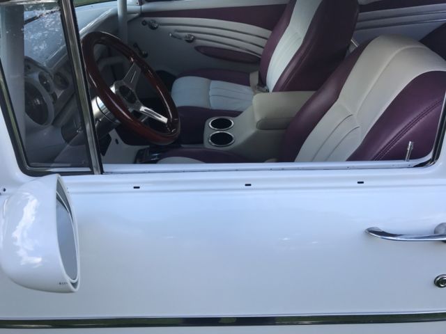 1957 White/Purple Chevrolet Bel Air/150/210 Coupe