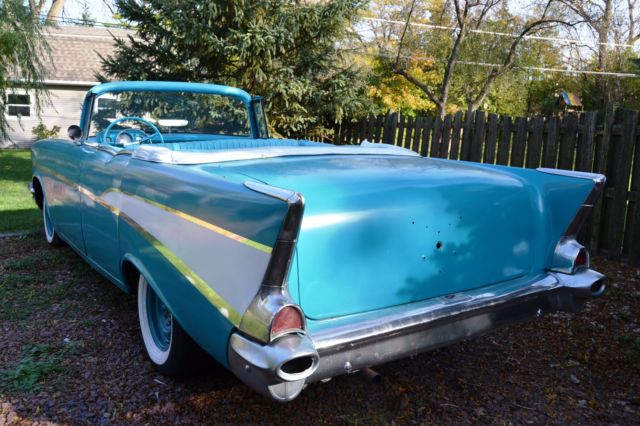1957 Green Chevrolet Bel Air/150/210 Convertible
