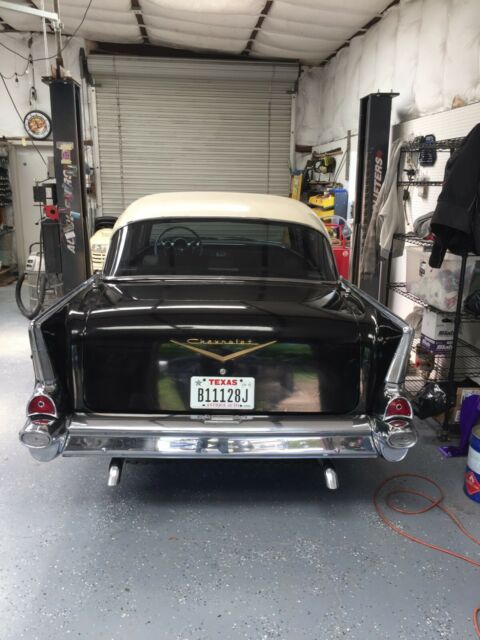 1957 Black Chevrolet Bel Air/150/210 Sedan