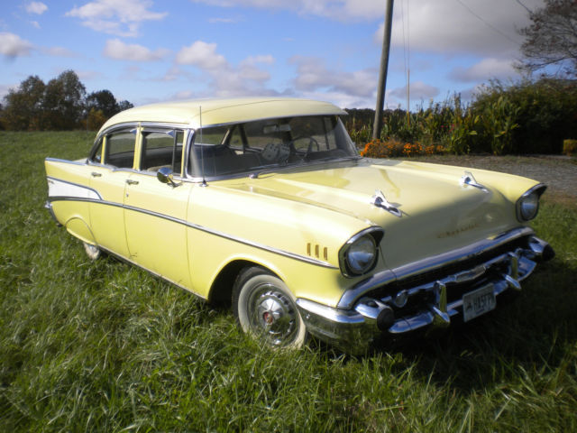 1957 Yellow Chevrolet Bel Air/150/210 Sedan