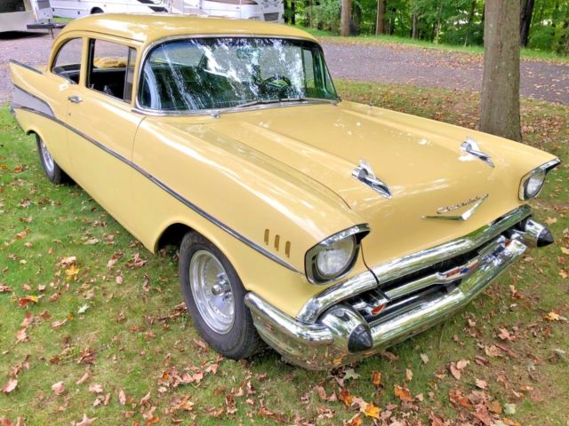 1957 Yellow Chevrolet Bel Air/150/210 Coupe