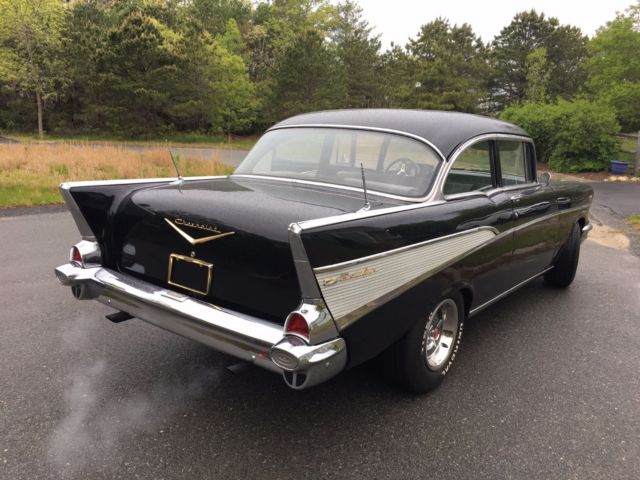 1957 Chevrolet Bel Air/150/210