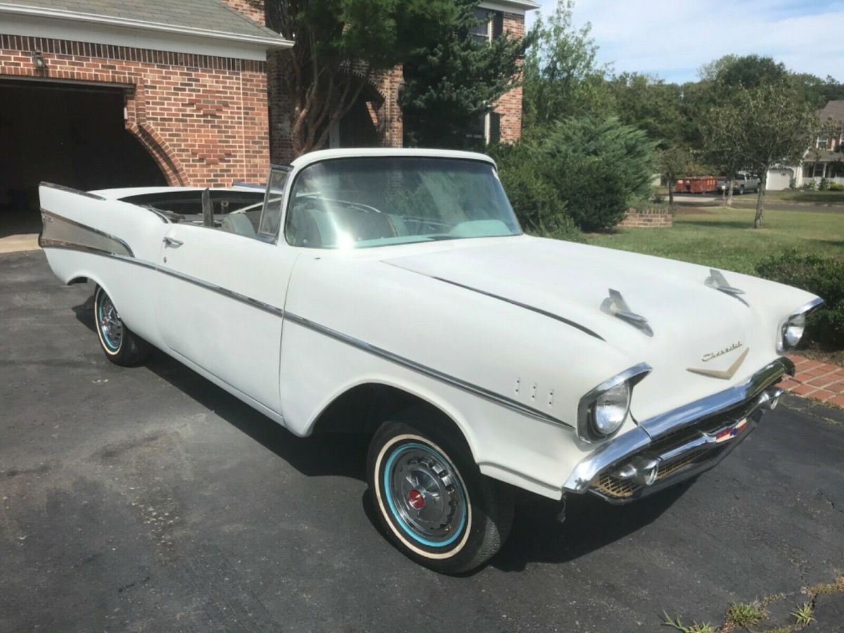 1957 Chevrolet Bel Air/150/210 Convertible