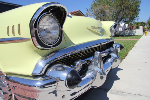 1957 Yellow Chevrolet Bel Air/150/210 Convertible