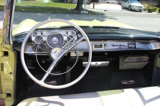 1957 Yellow Chevrolet Bel Air/150/210 Convertible