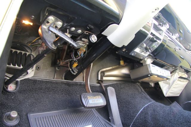 1957 Yellow Chevrolet Bel Air/150/210 Convertible