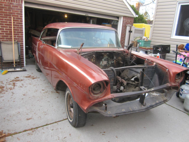1957 Chevrolet Bel Air/150/210 Hardtop