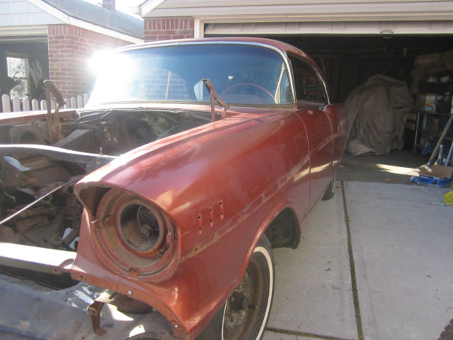 1957 Chevrolet Bel Air/150/210 Hardtop