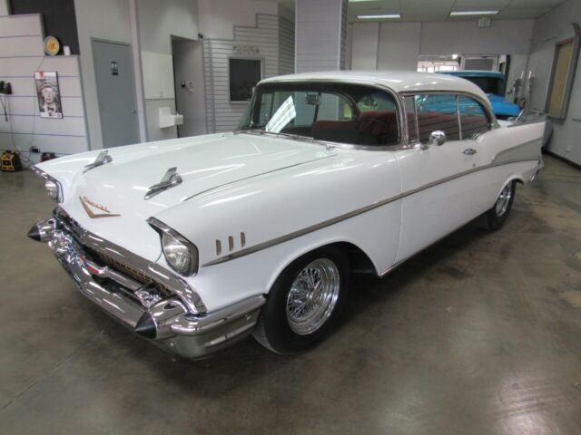1957 White Chevrolet Bel Air/150/210 --