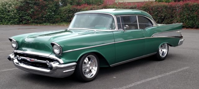 1957 Two tone green pearl Chevrolet Bel Air/150/210 Coupe