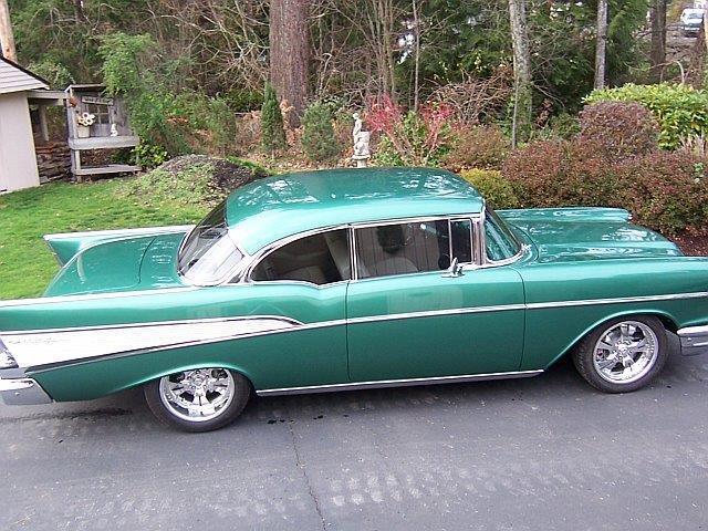 1957 Two tone green pearl Chevrolet Bel Air/150/210 Coupe