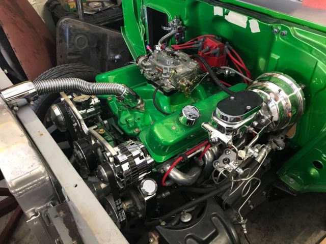 1957 Green Chevrolet Bel Air/150/210 Sedan