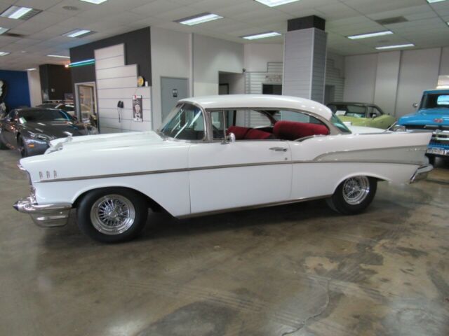 1957 White Chevrolet Bel Air/150/210 --