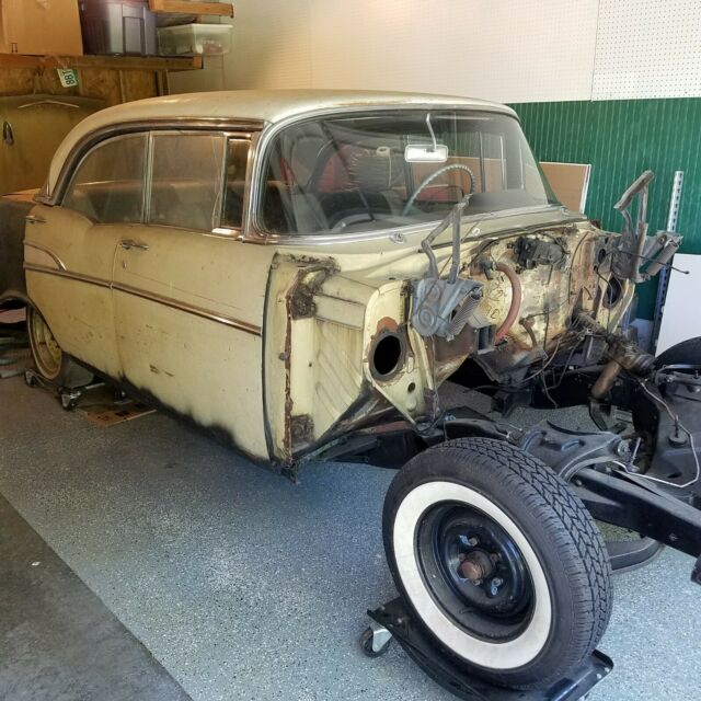 1957 Blue Chevrolet Bel Air/150/210 Sedan