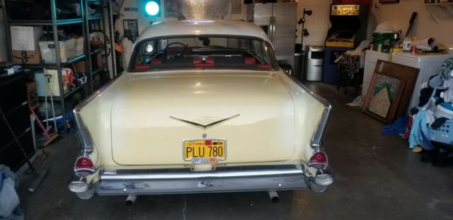 1957 Yellow Chevrolet Bel Air/150/210 --