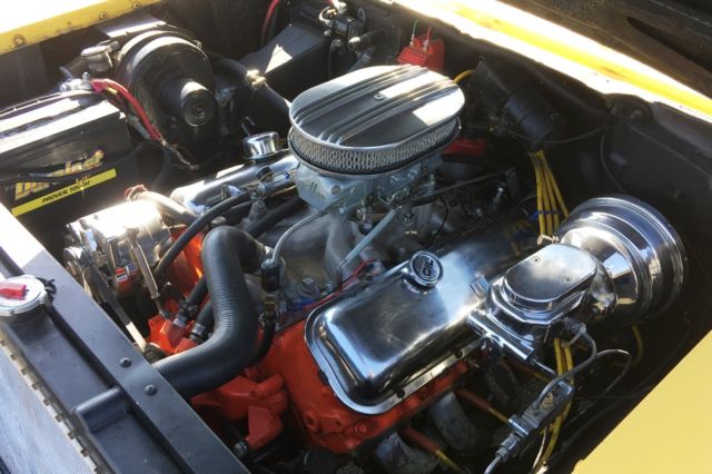 1957 Yellow Chevrolet Bel Air/150/210