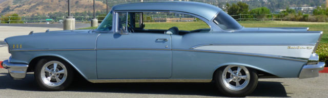 19570000 Blue Chevrolet Bel Air/150/210 2 Door Hardtop