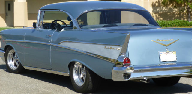 19570000 Blue Chevrolet Bel Air/150/210 2 Door Hardtop