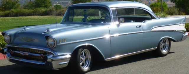 19570000 Blue Chevrolet Bel Air/150/210 2 Door Hardtop