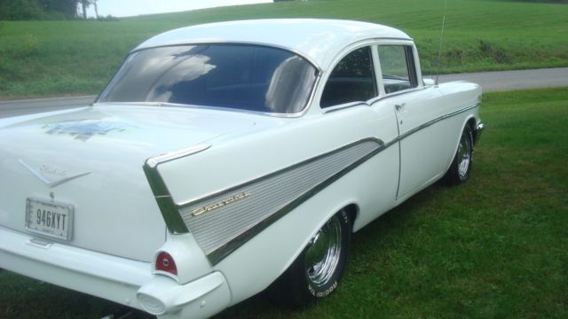 1957 Chevrolet Bel Air/150/210