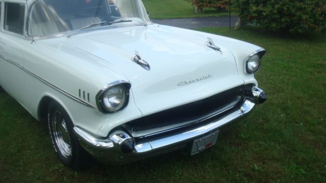 1957 Chevrolet Bel Air/150/210