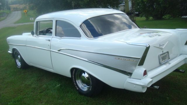 1957 Chevrolet Bel Air/150/210