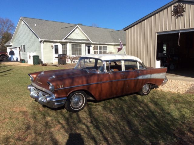 1957 Bronze/white Chevrolet Bel Air/150/210 Sedan