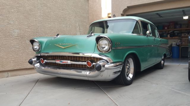 1957 Chevrolet Bel Air/150/210 Sedan