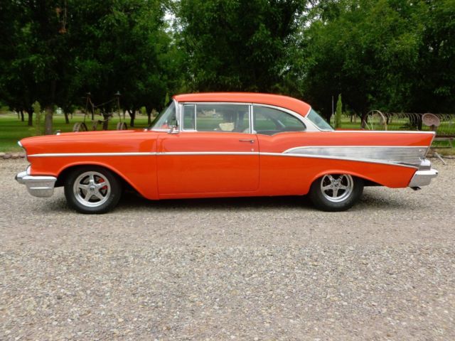 1957 Orange Chevrolet Bel Air/150/210 Hardtop