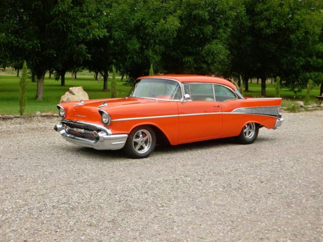 1957 Orange Chevrolet Bel Air/150/210 Hardtop